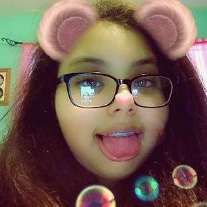 Meet your Posher, Jocelyn